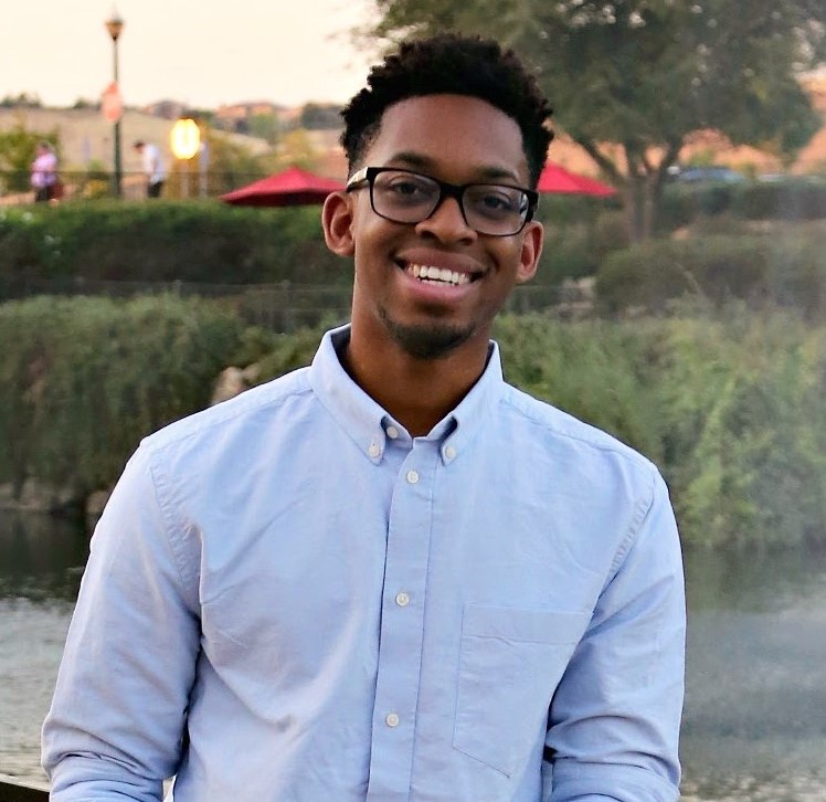 Lab welcomes Undergraduates JM and Christopher to the lab