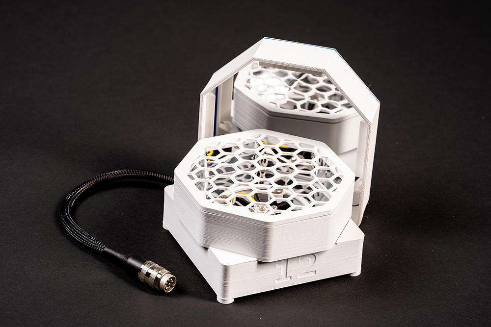 Modular Low-Cost Photoreactor